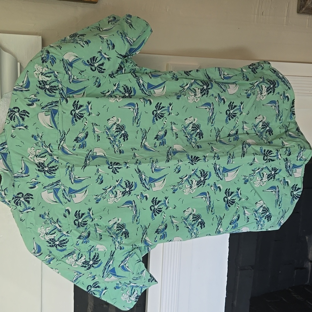 Crown & Ivy Green Tropical Button Down Shirt - Picture 10 of 10